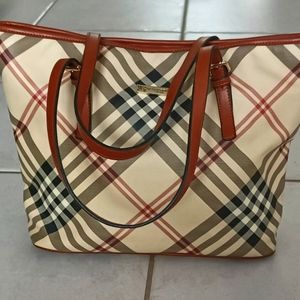 Burberry England bag